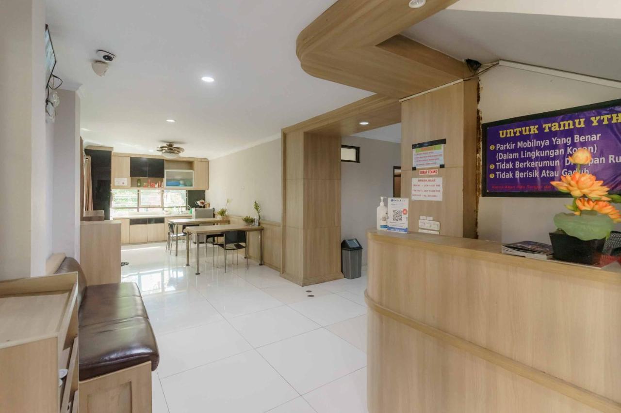 ホテル Koolkost Syariah At Taman Simprug Cikarang ブカシ エクステリア 写真